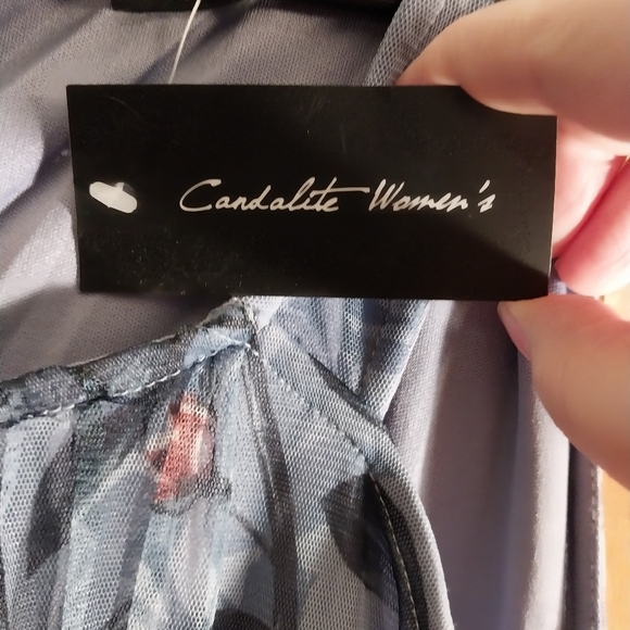 Woman's long dress - Picture 13 of 16